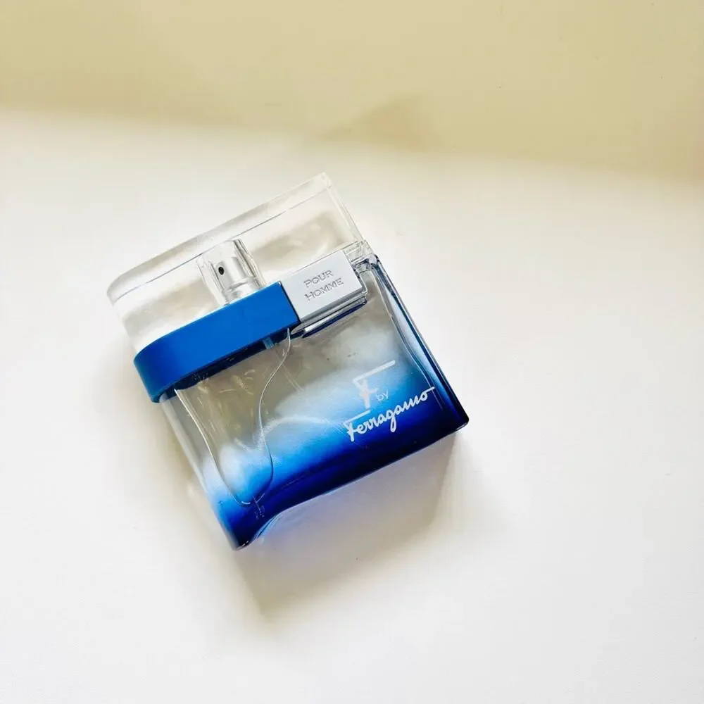 NEW SALVATORE FERRAGAMO MENS Eu De F Free Time Scent Spray Clear Blue Bottle